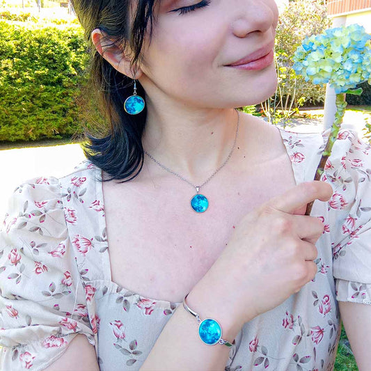 Kit Lunar "Blue Moon" Collar, Aretes y Pulsera